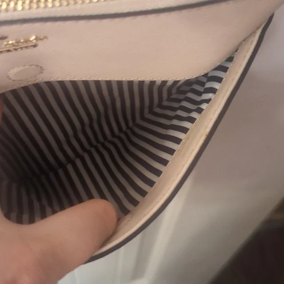 Kate Spade Cameron Street Tenley Crossbody, Color-Cream EUC - Picture 2 of 8